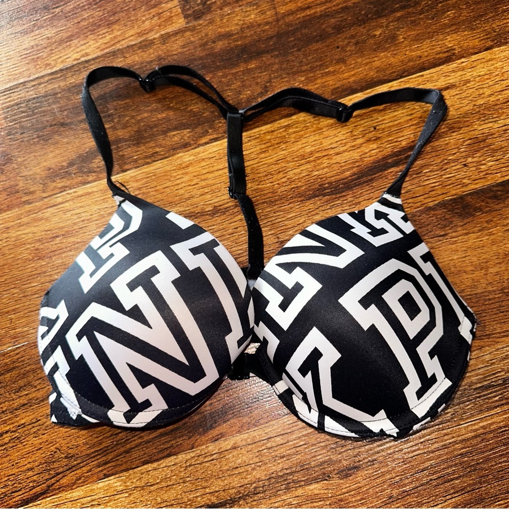 💗 Victoria’s Secret PINK push up bra – Size 32C 💗